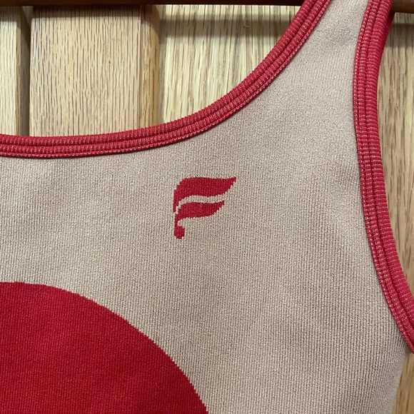 Fabletics Sunny Reversible Low Impact Sports Bra Haute Red/Maplewood Tan Small - Picture 6 of 11